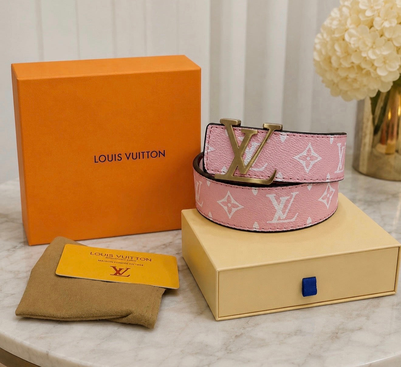 Louis Vuitton Canvas Monogram