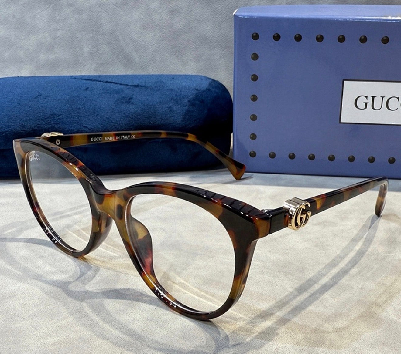 Gucci