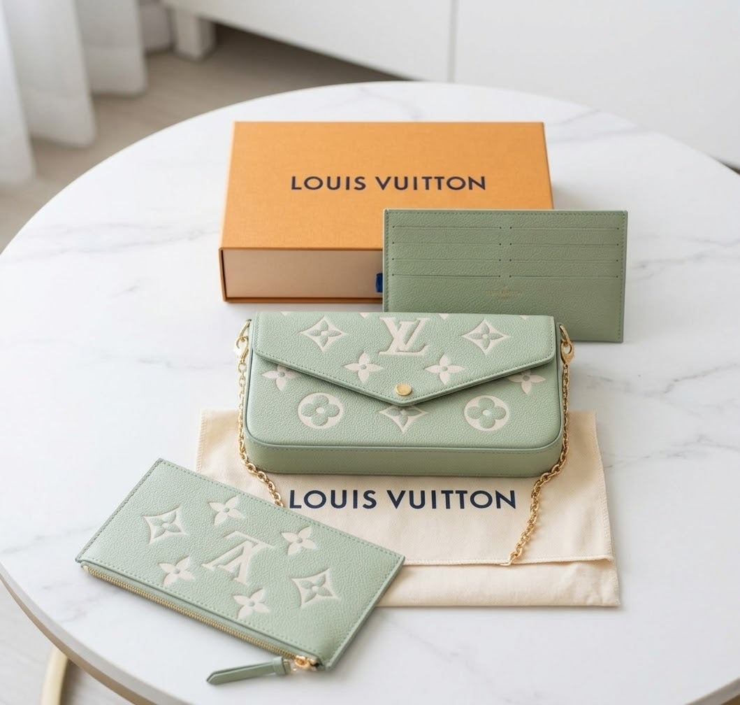 LV Félicie Pochette