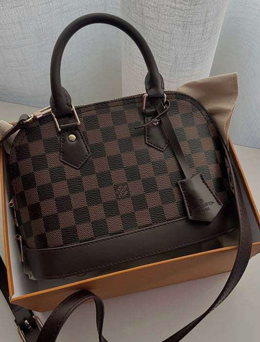 Louis Vuitton Alma BB