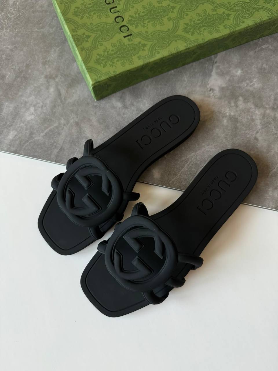 Gucci Interlocking G