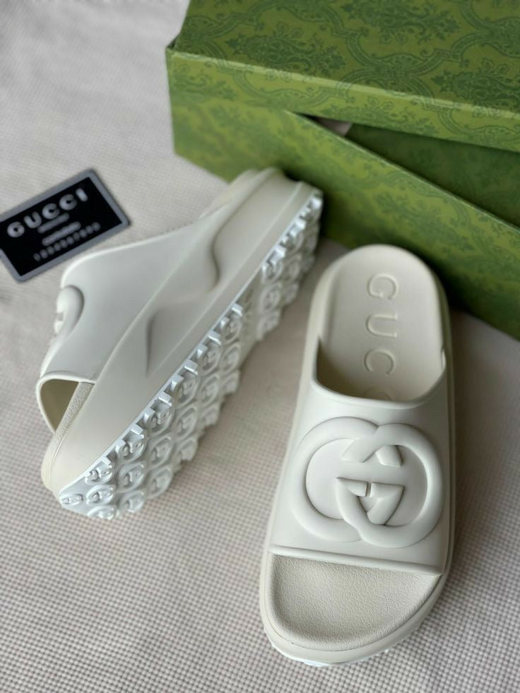 Gucci Interlocking