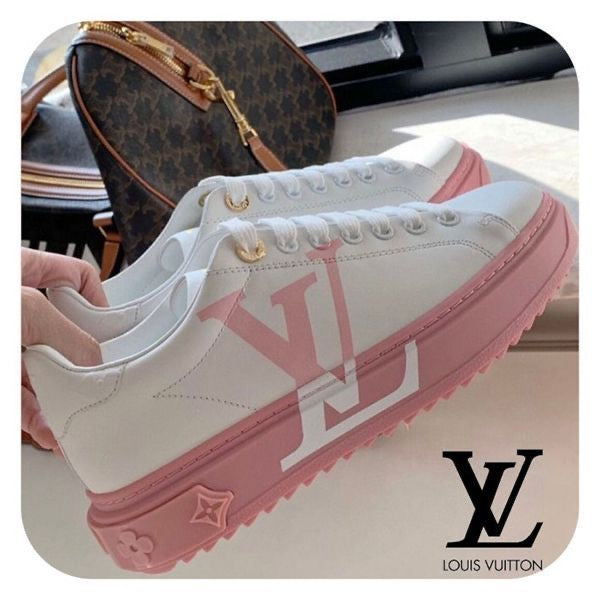 Louis Vuitton Time Out